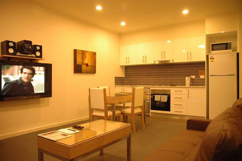 Brighton Serviced Apartments Мелбърн Екстериор снимка